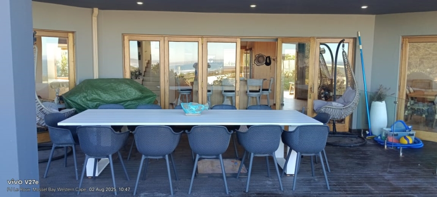 7 Bedroom Property for Sale in Dana Bay Western Cape